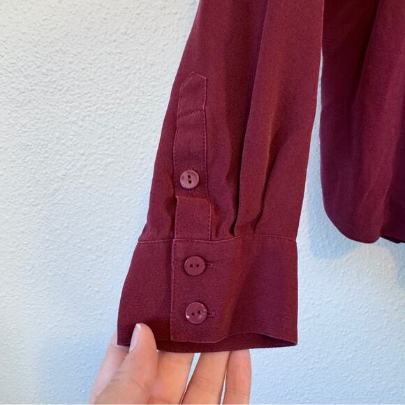 Eileen Fisher Burgundy Red Silk Button Down Shirt Womens XS Fall Preppy Casual - Picture 9 of 9